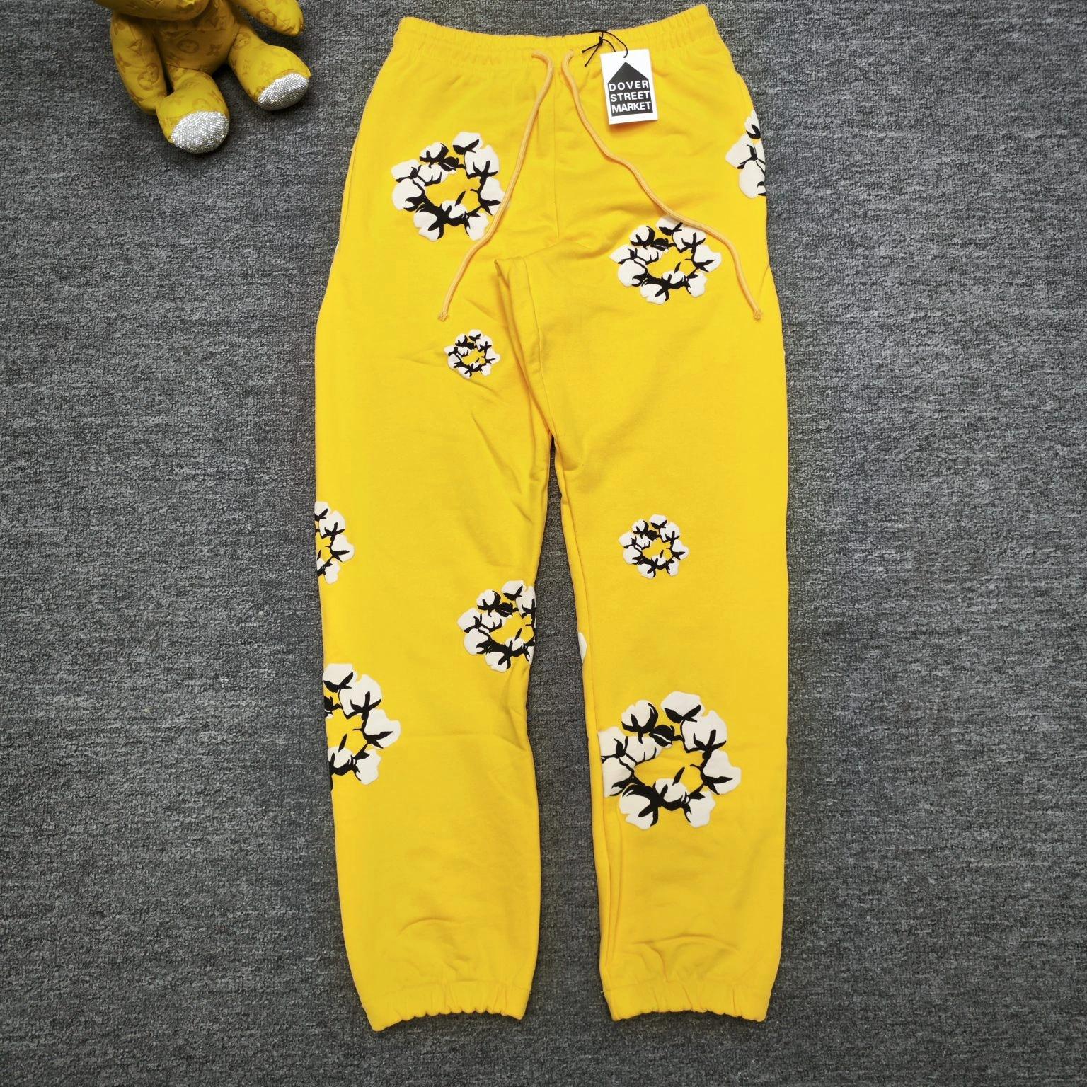 Compact Denim Tears Pants Top Sone 20250414- 11410