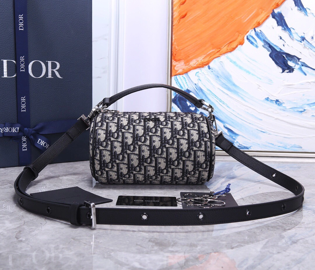 D*ior Bag Top Quality 20*28.6*5cm TechFriendly 7873