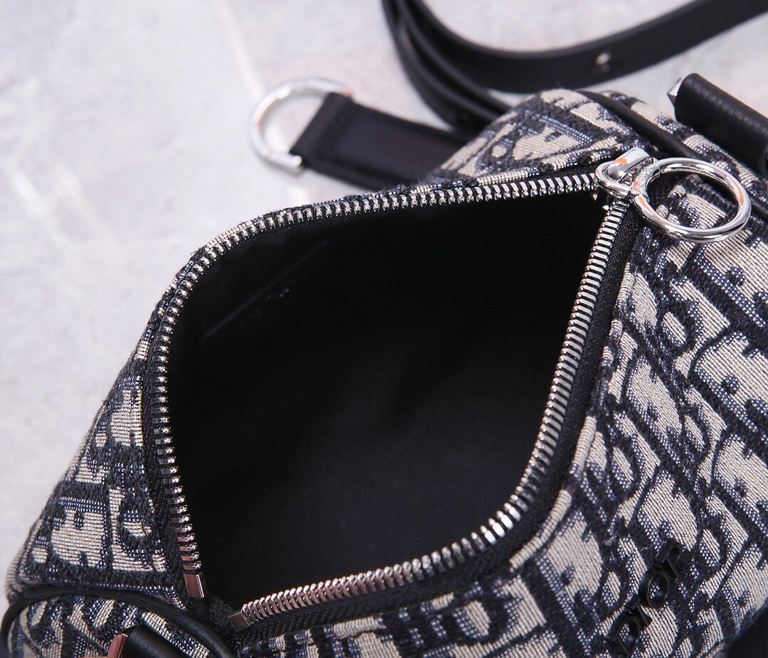 D*ior Bag Top Quality 20*28.6*5cm TechFriendly 7873