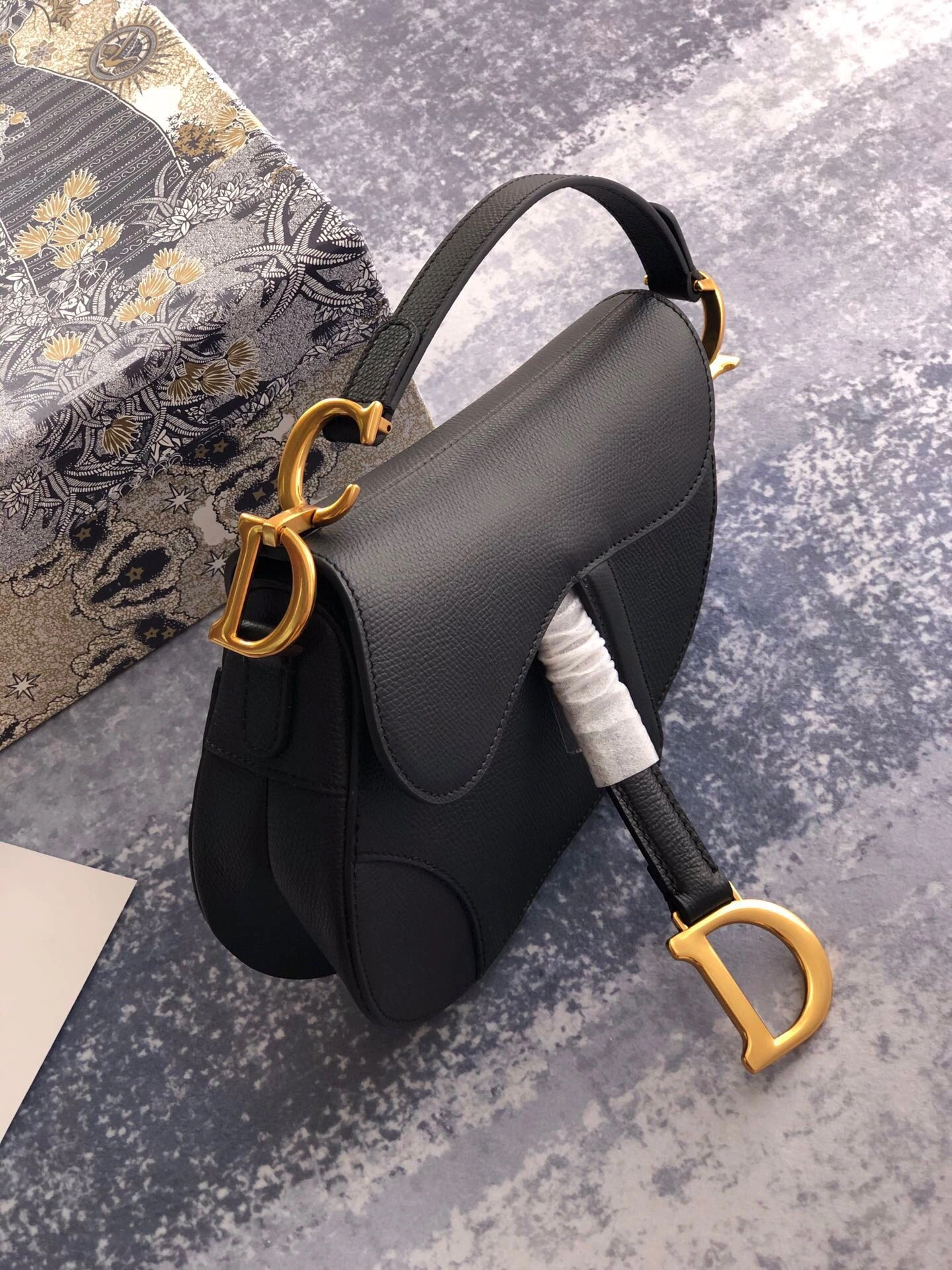 D*ior Bag Top Quality 21*18*5cm Affordable 7879