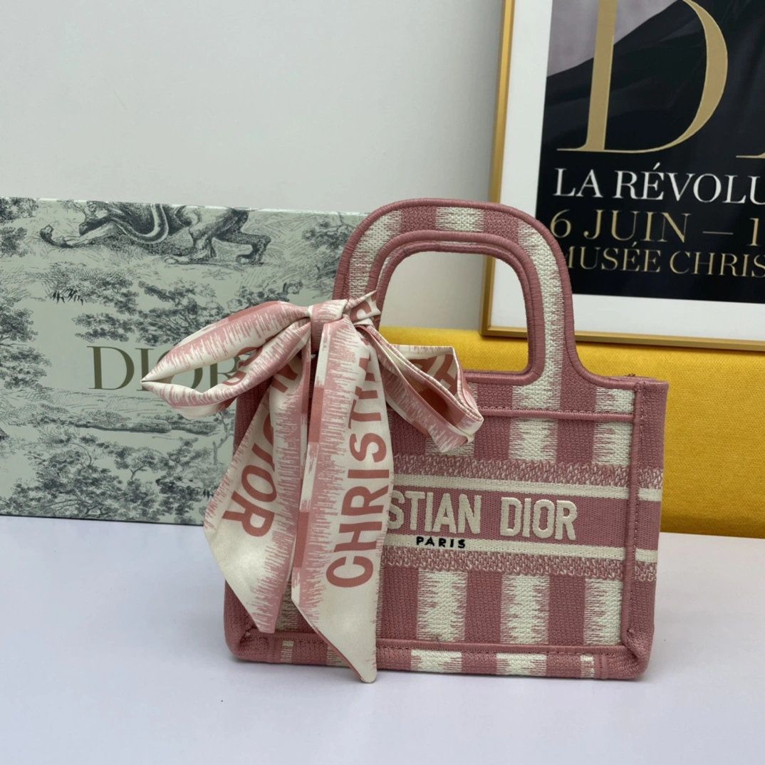D*ior Bag Top Quality 22.5*24.*8cm Bold 7780