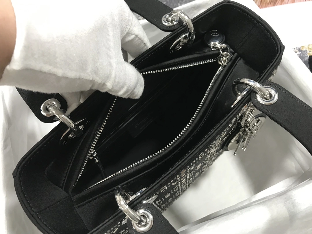 D*ior Bag Top Quality 24*20*11cm OnTrend 7876