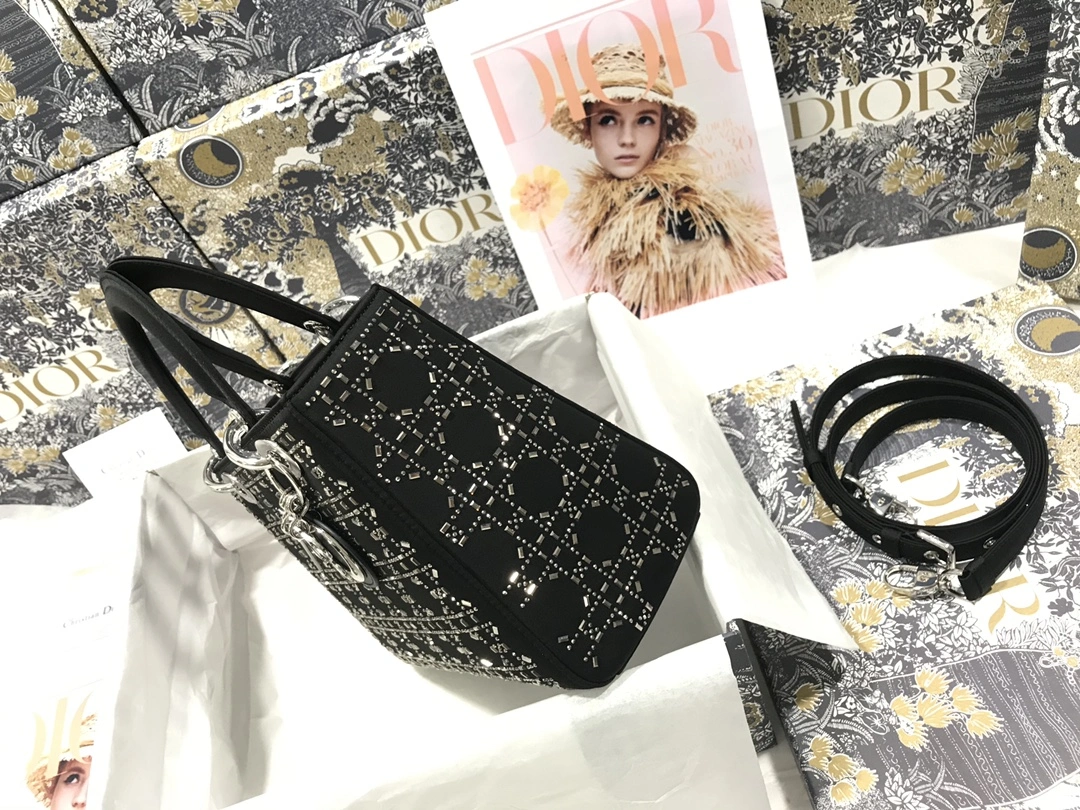 D*ior Bag Top Quality 24*20*11cm OnTrend 7876