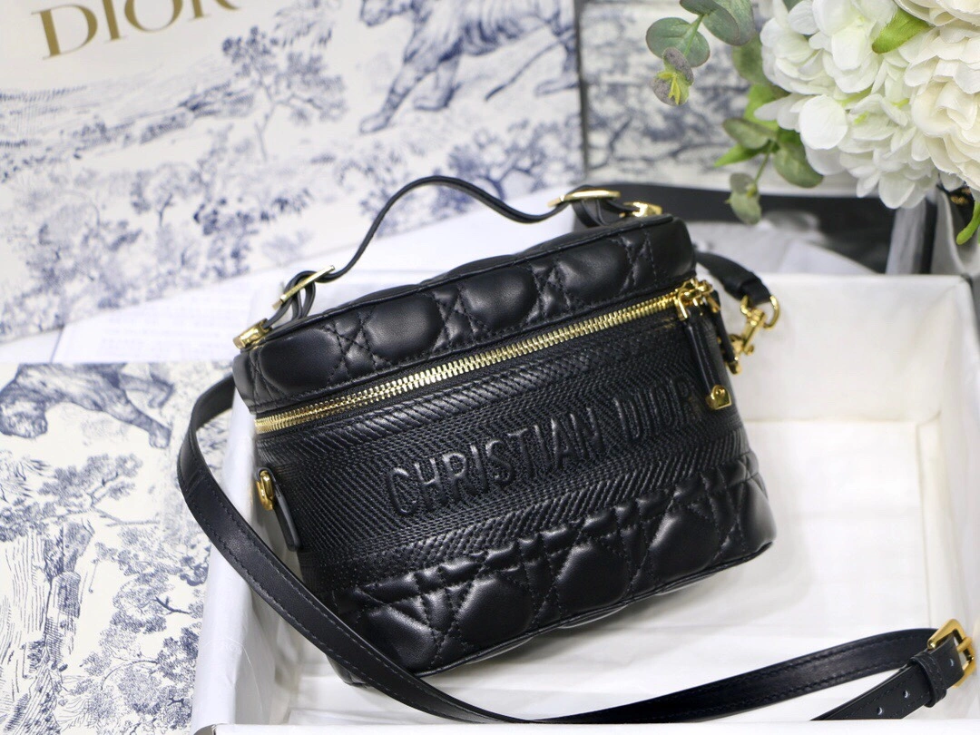 D*ior Bag Top Quality 25*15*14cm UrbanChic 7886