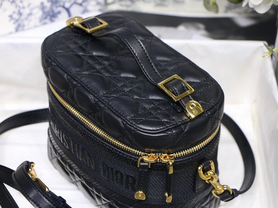 D*ior Bag Top Quality 25*15*14cm UrbanChic 7886
