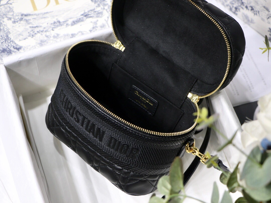 D*ior Bag Top Quality 25*15*14cm UrbanChic 7886