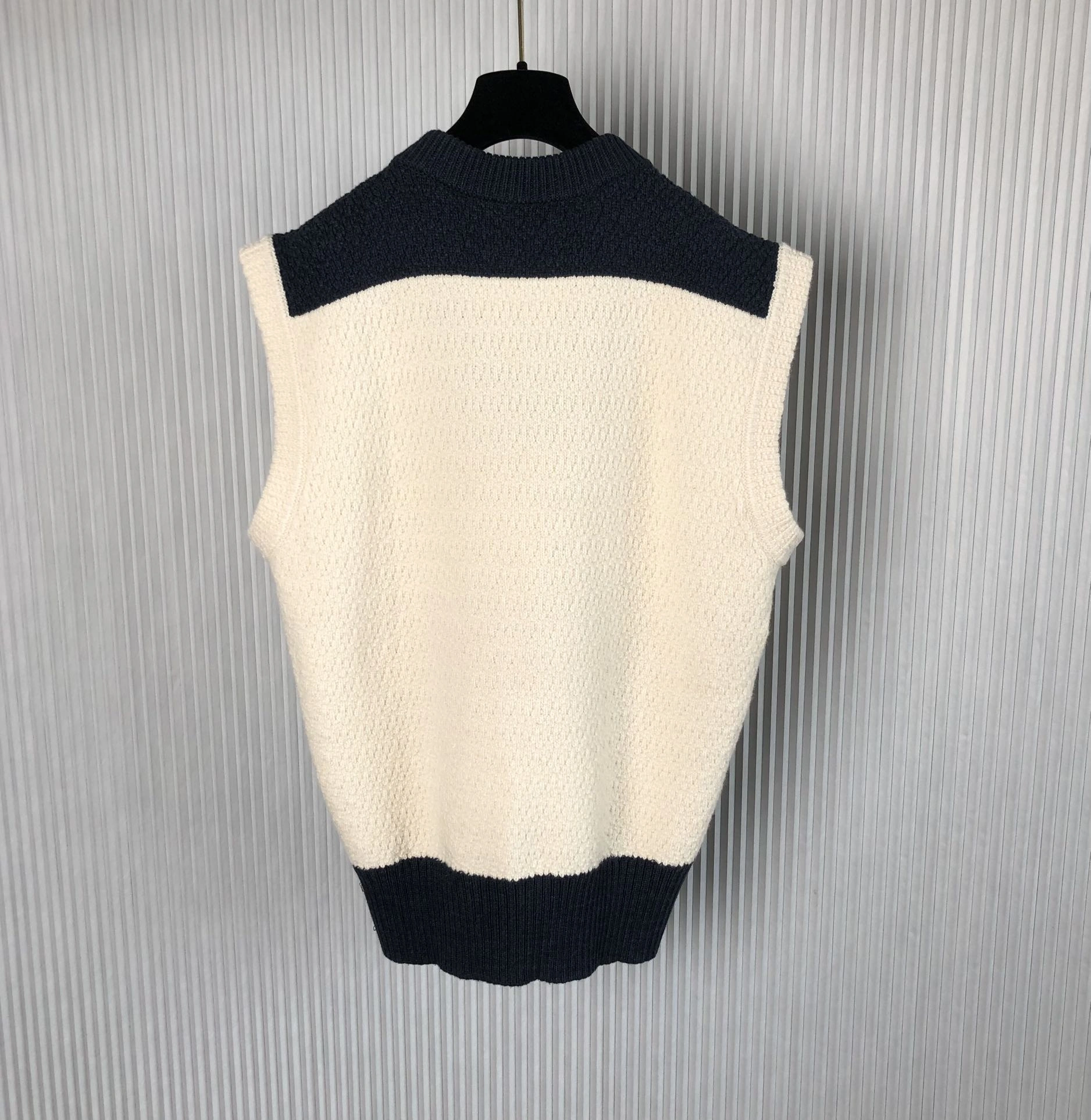 OnTrend D*ior Cardigan & Sweater Quality D17 20240821- 13100