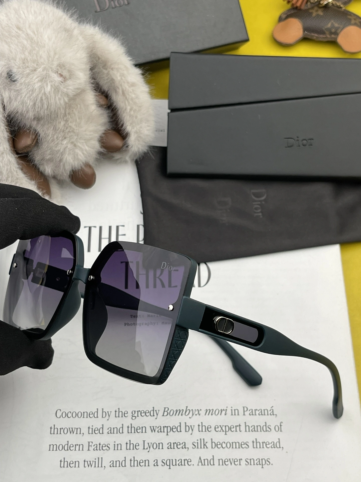 D*ior Glasses Top XX 20240324- WellDesigned 17156