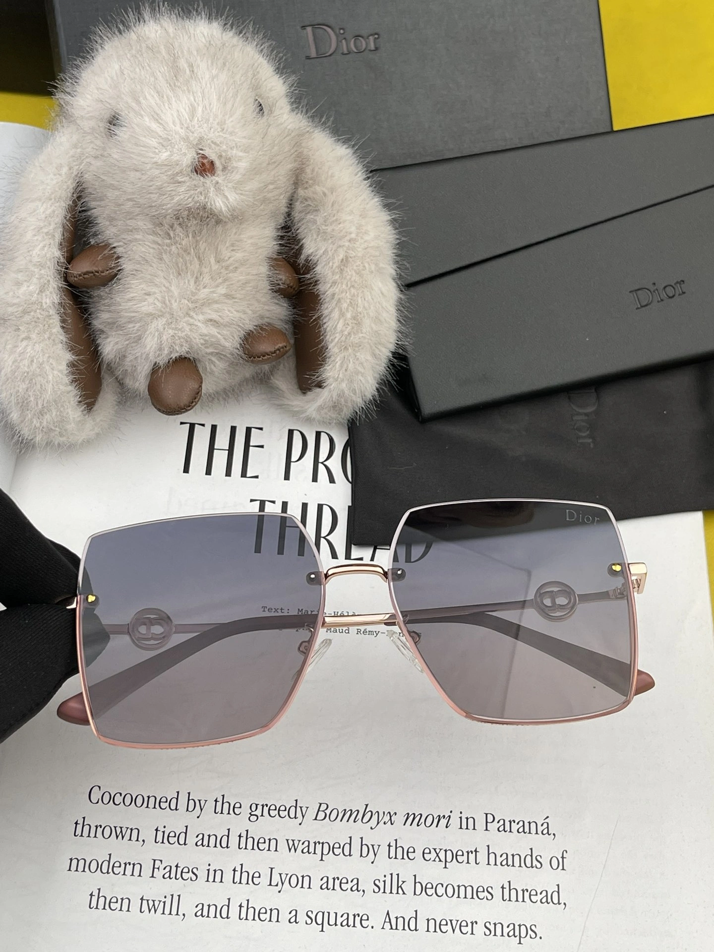 SmoothTexture D*ior Glasses Top XX 20240324- 17155