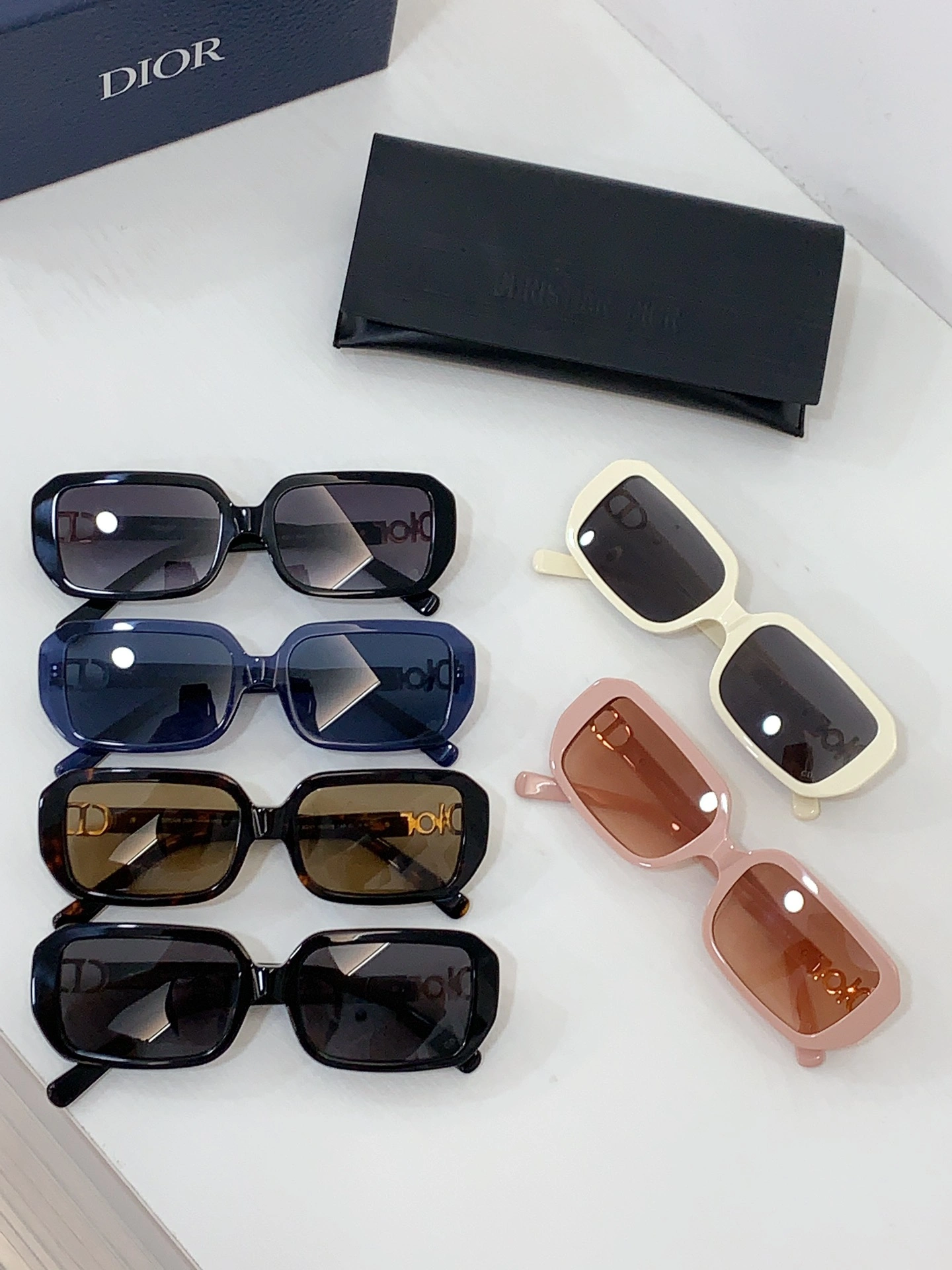 WeatherProof D*ior Glasses Top XX 20240327- 17153