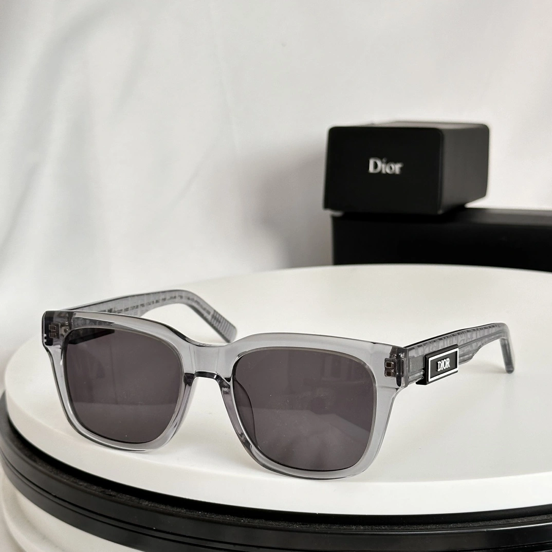D*ior Glasses Top XX 20240406- GoAnywhere 17147