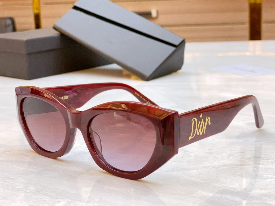 D*ior Glasses Top XX 20240414- Original 17144