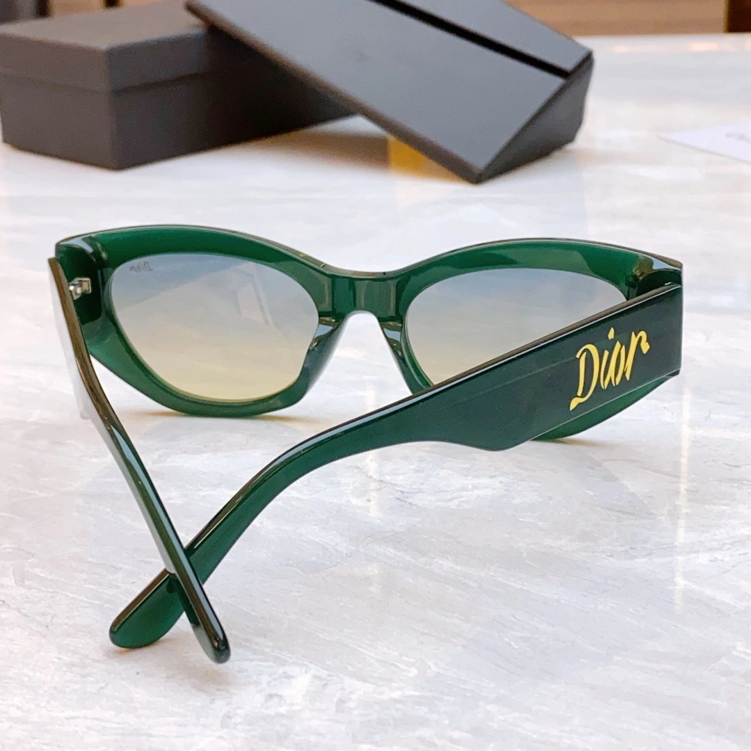 D*ior Glasses Top XX 20240414- Original 17144