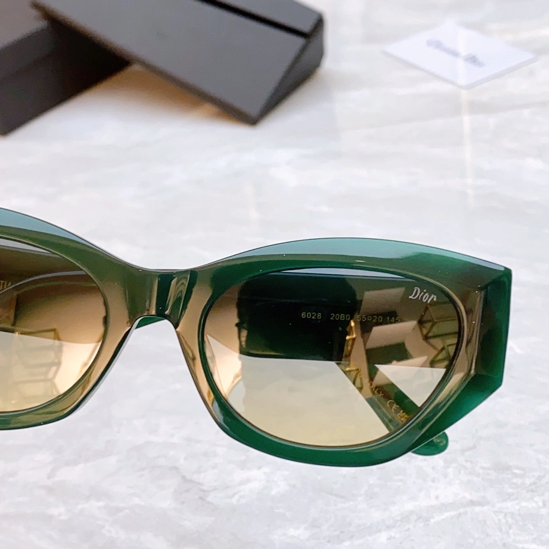 D*ior Glasses Top XX 20240414- Original 17144
