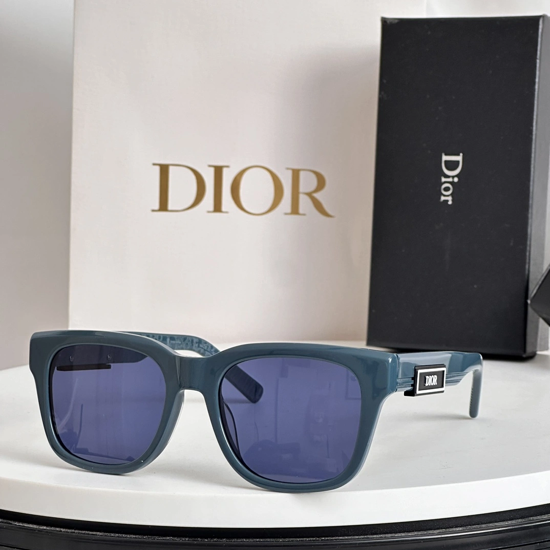 D*ior Glasses Top XX 20240802- Sustainable 17132