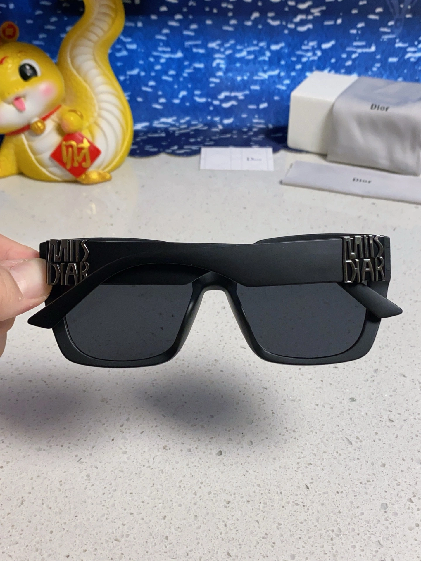 D*ior Glasses Top XX 20250401- Vibrant 17128