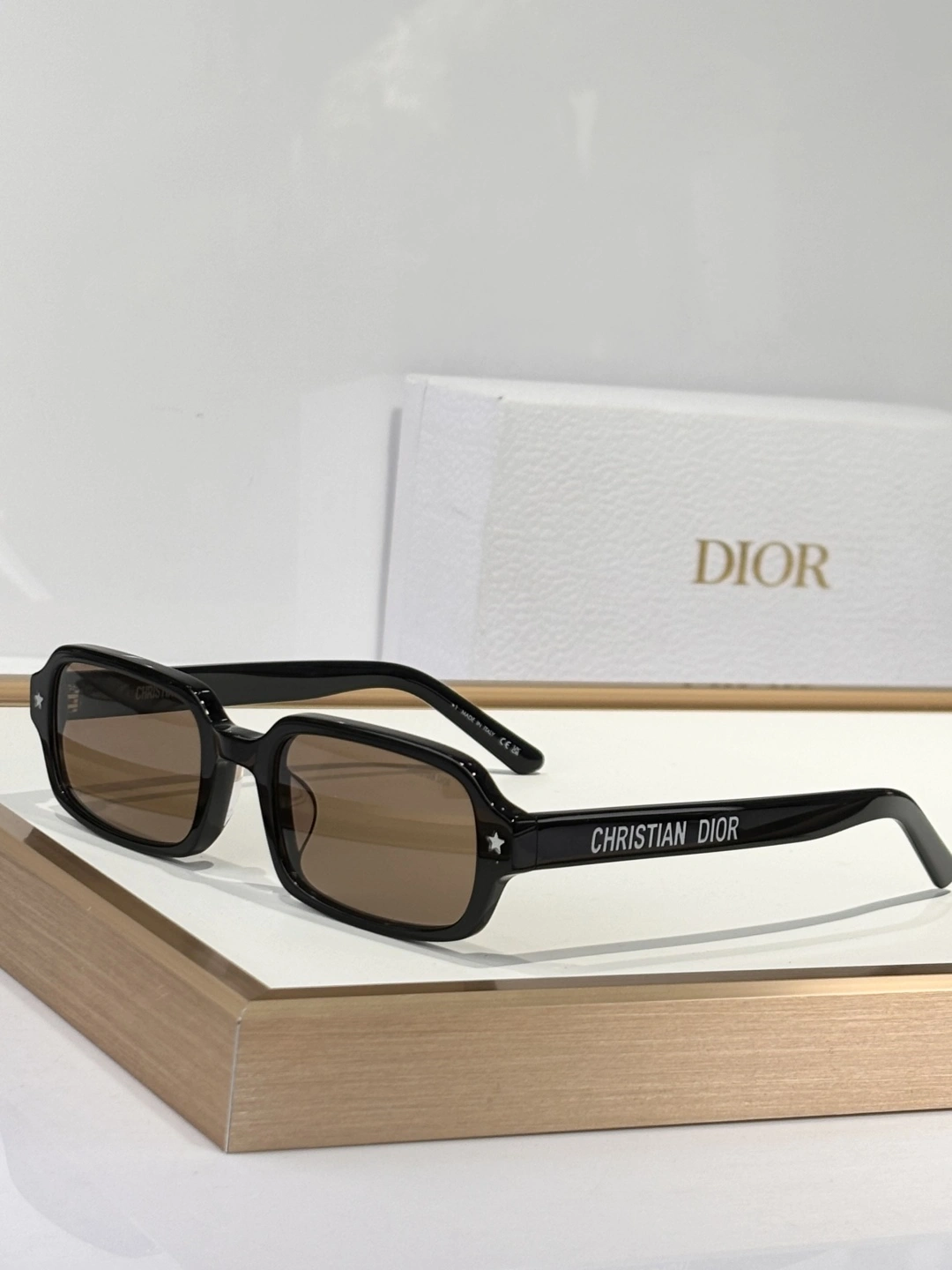 D*ior Glasses Top XX 20250401- Original 17124
