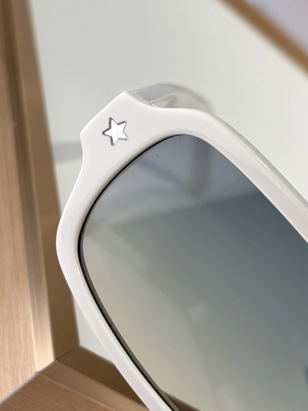 D*ior Glasses Top XX 20250401- Original 17124