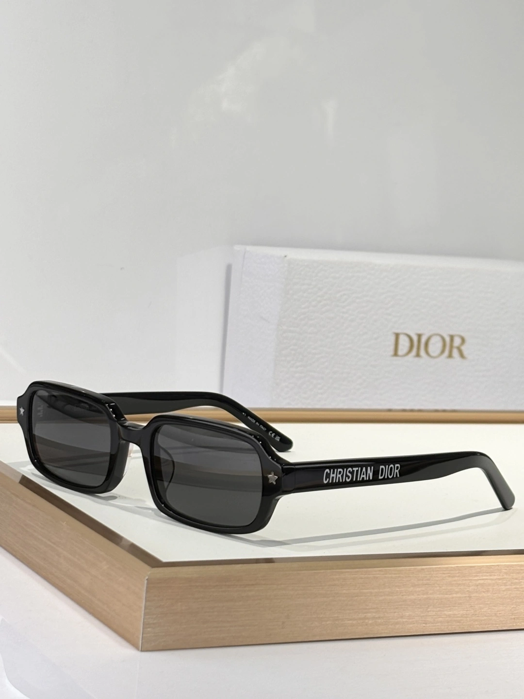D*ior Glasses Top XX 20250401- Original 17124