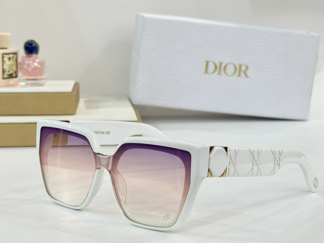 D*ior Glasses Top XX 20250401- SportInspired 17127