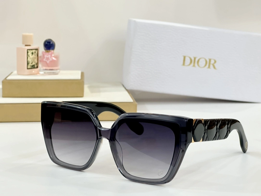 D*ior Glasses Top XX 20250401- SportInspired 17127
