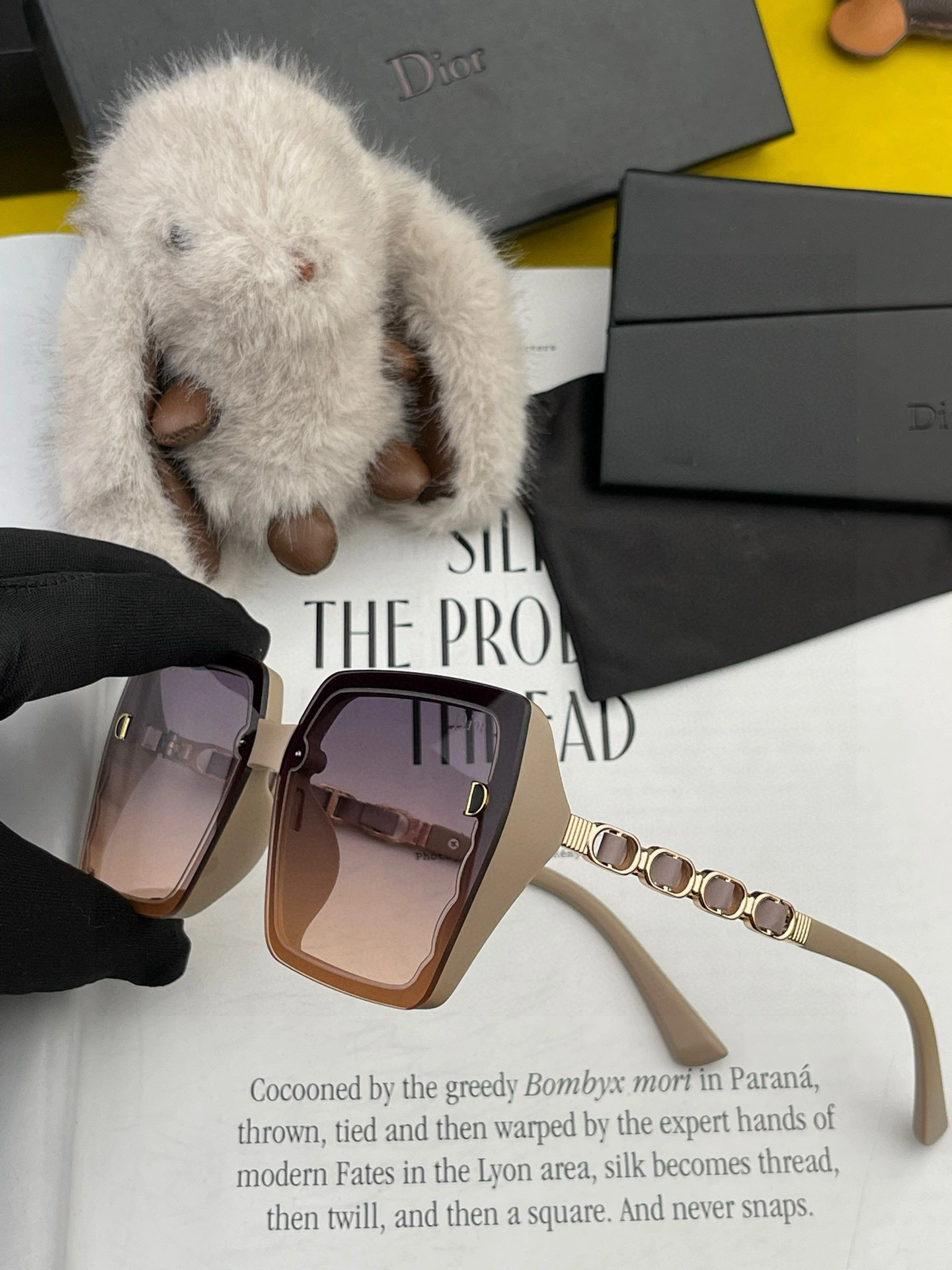 OnTrend D*ior Glasses Top XX 20250427- 17112