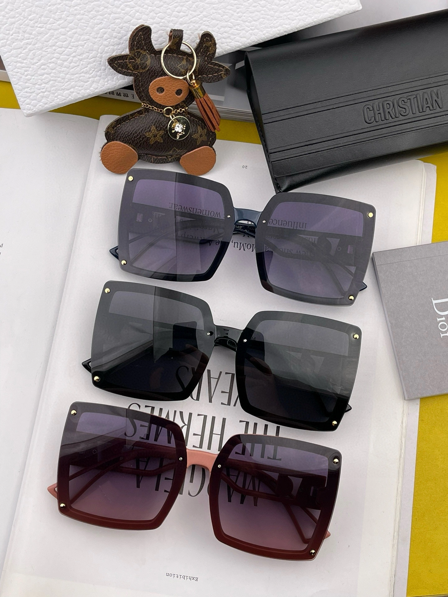 Cozy D*ior Glasses Top XX 20250427- 17109