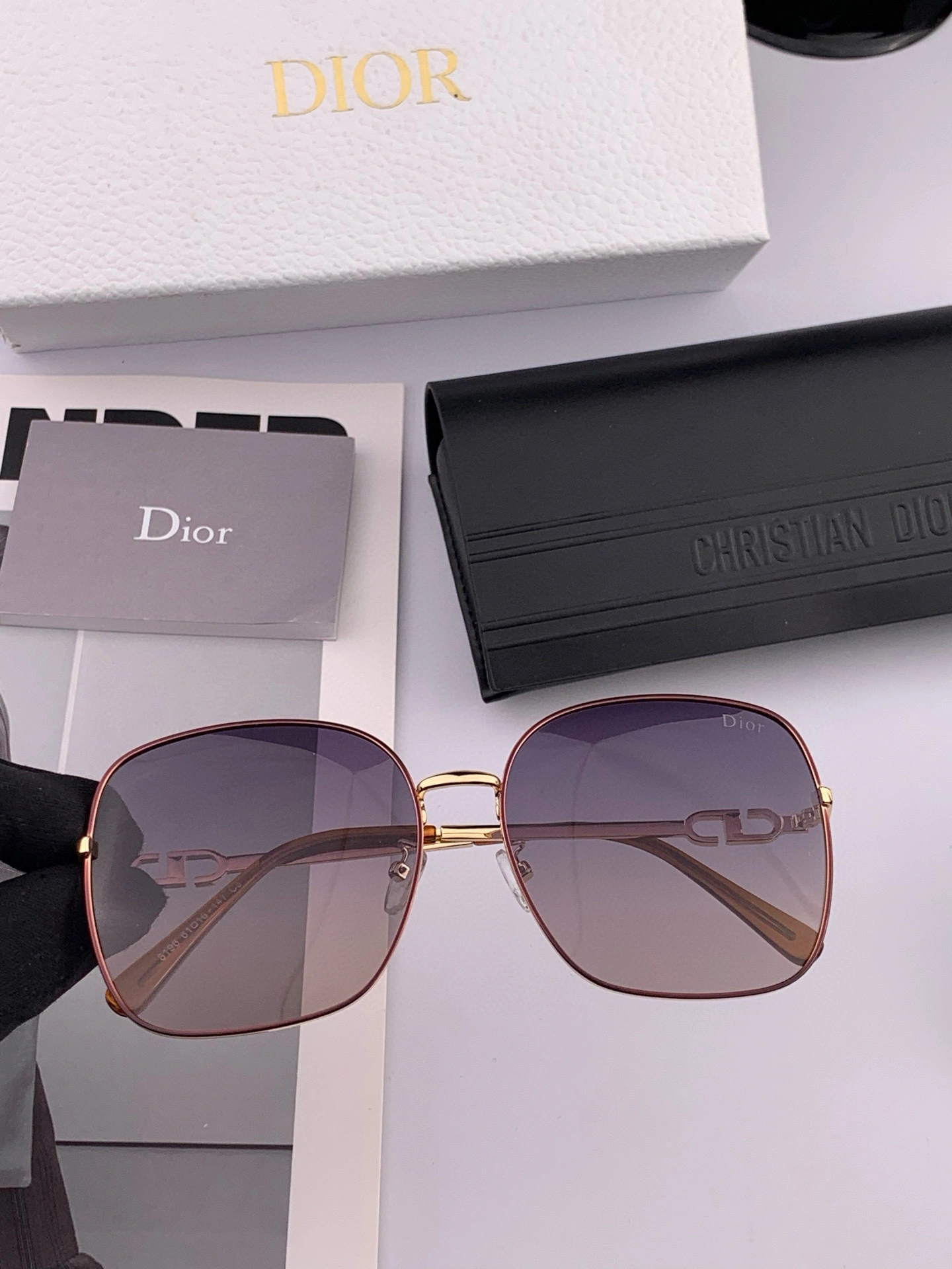 D*ior Glasses Top XX 20250427- Unique 17107