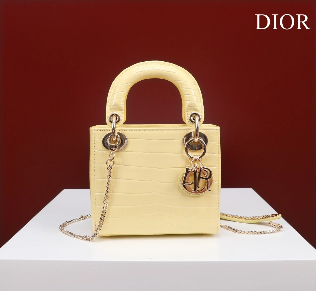 Trendy D*ior Handbag Top Quality HT 20231016-47 17*15*7 cm 7708