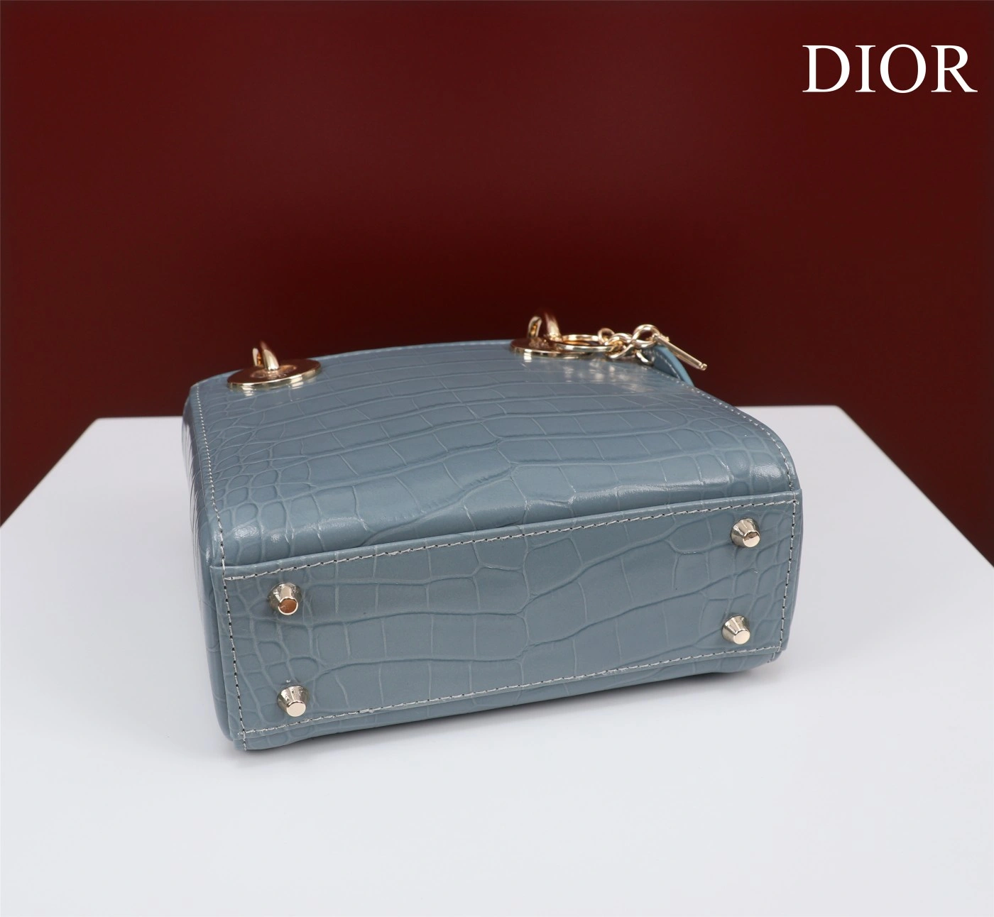 D*ior Handbag Top Quality HT 20231016-52 17*15*7 cm TechFriendly 7703
