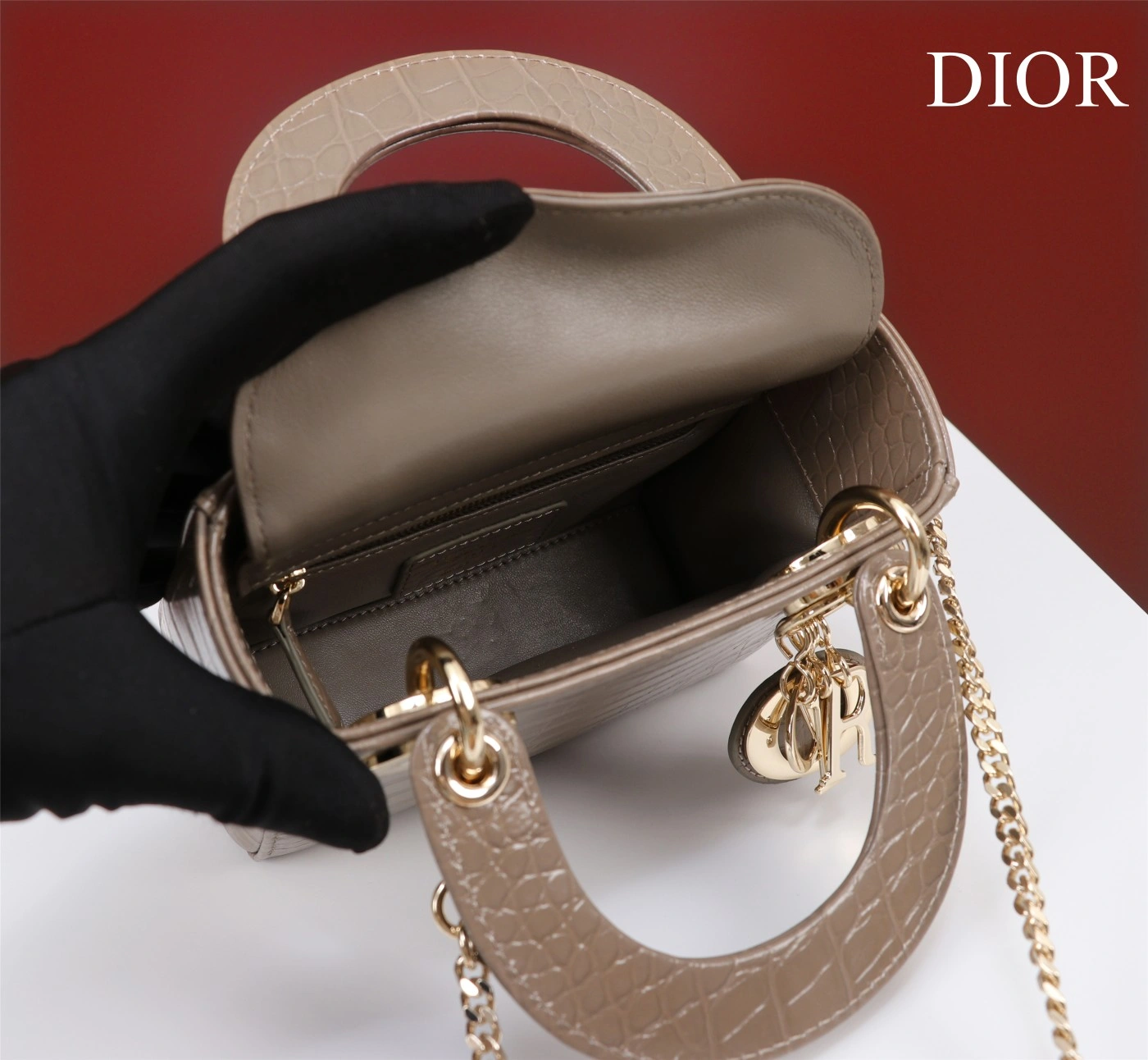 Snug D*ior Handbag Top Quality HT 20231016-54 17*15*7 cm 7702