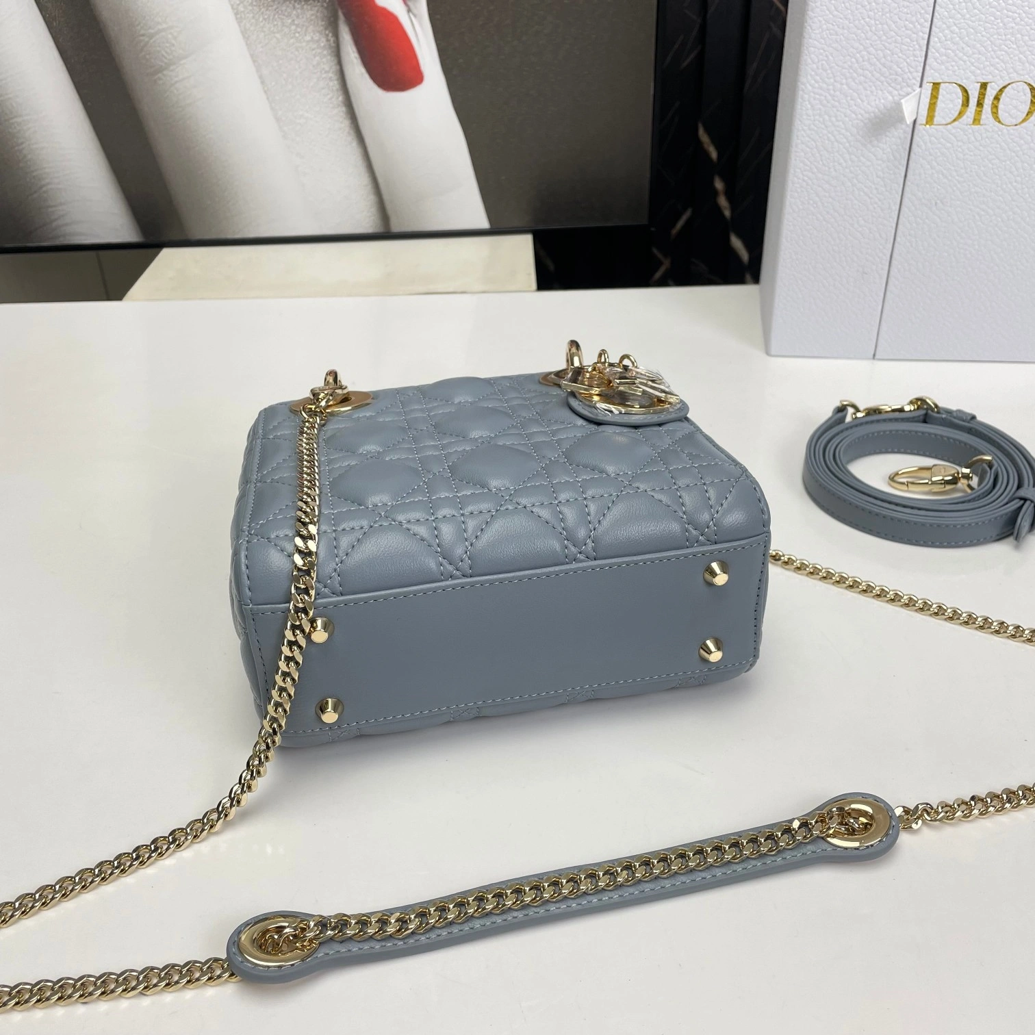HighQuality D*ior Handbag Top Quality HT 20231016-74 17*15*7 cm 7682