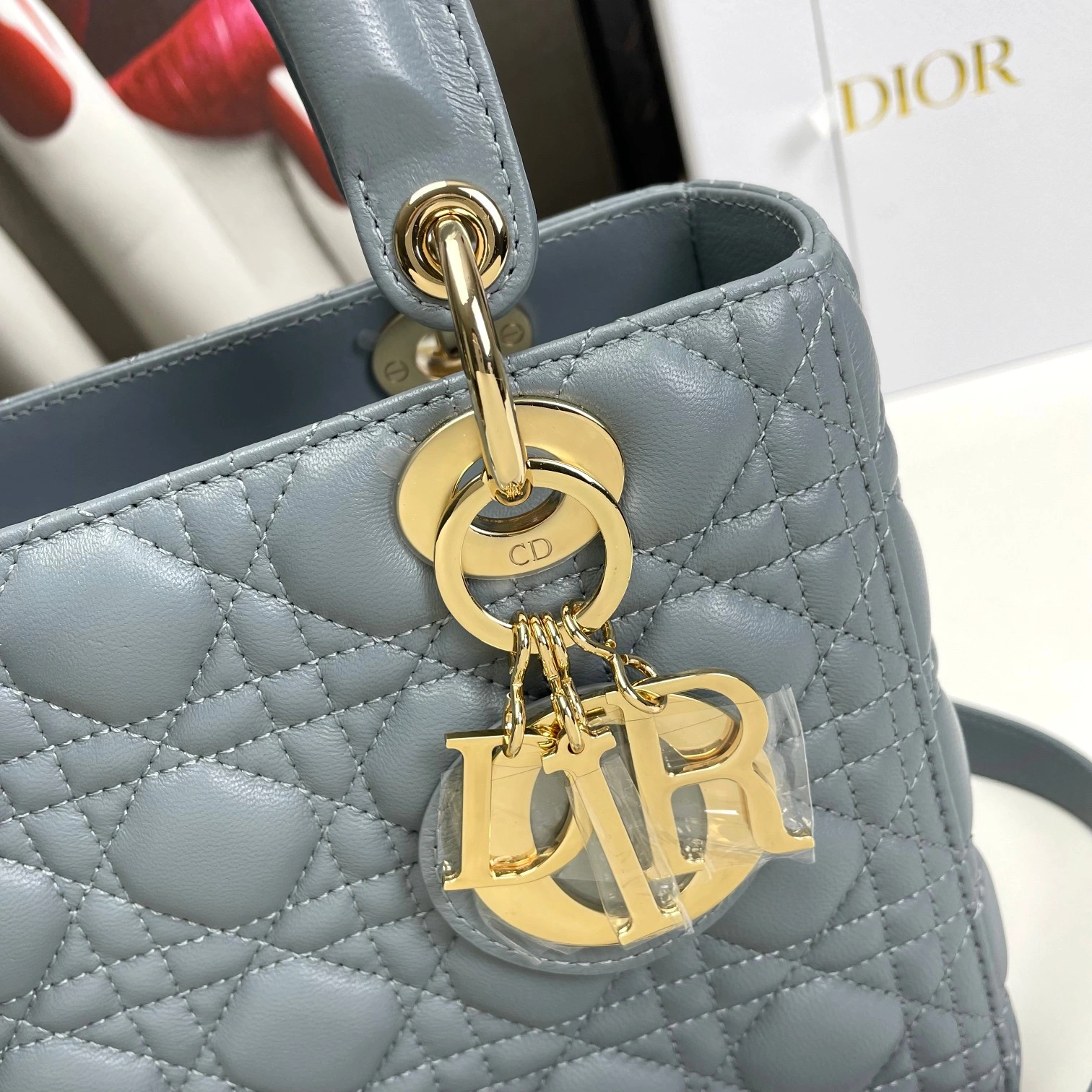 D*ior Handbag Top Quality HT 20231016-76 17*15*7 cm Contemporary 7680