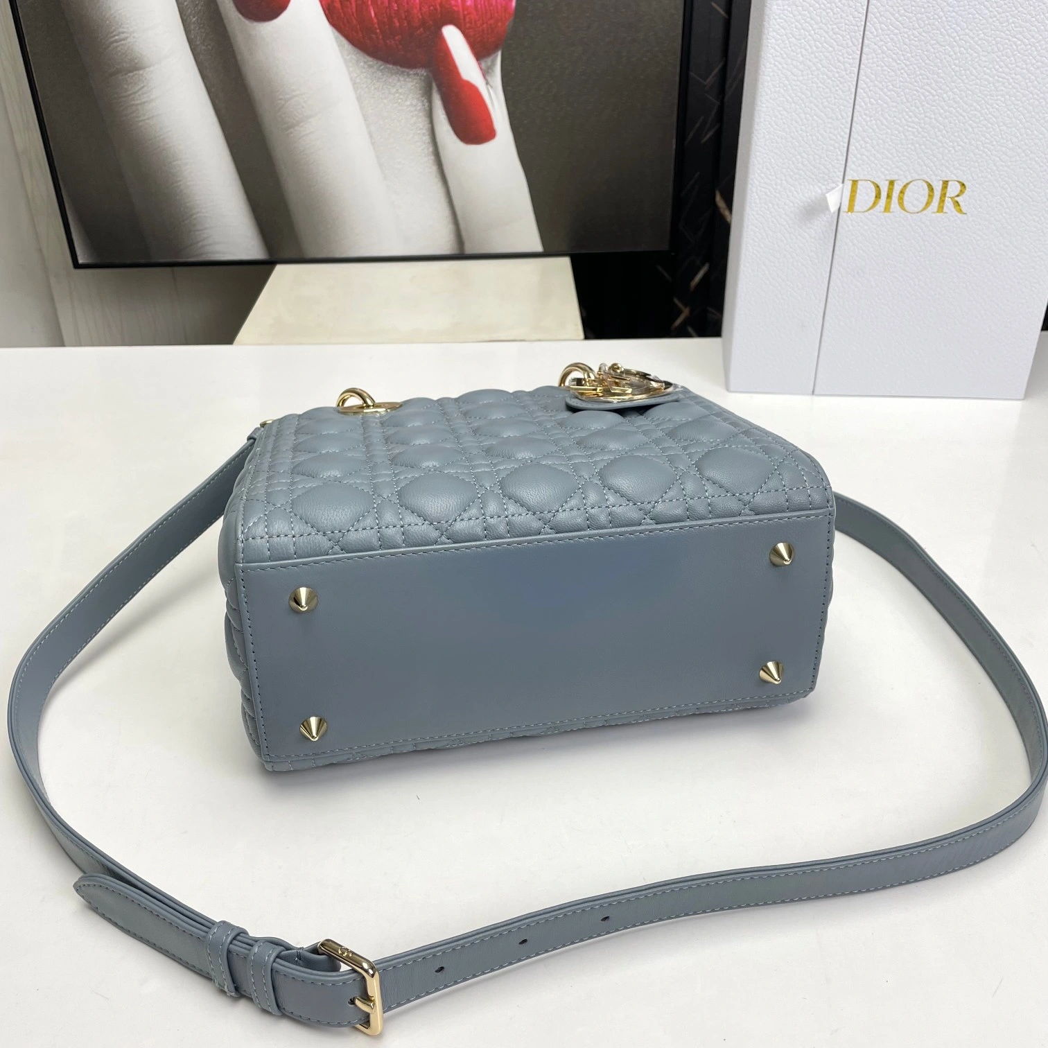 D*ior Handbag Top Quality HT 20231016-76 17*15*7 cm Contemporary 7680