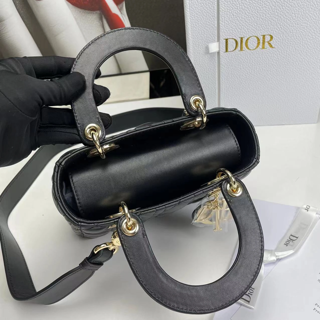 D*ior Handbag Top Quality HT 20231017-1 20x17x9 cm ModernLook 7675