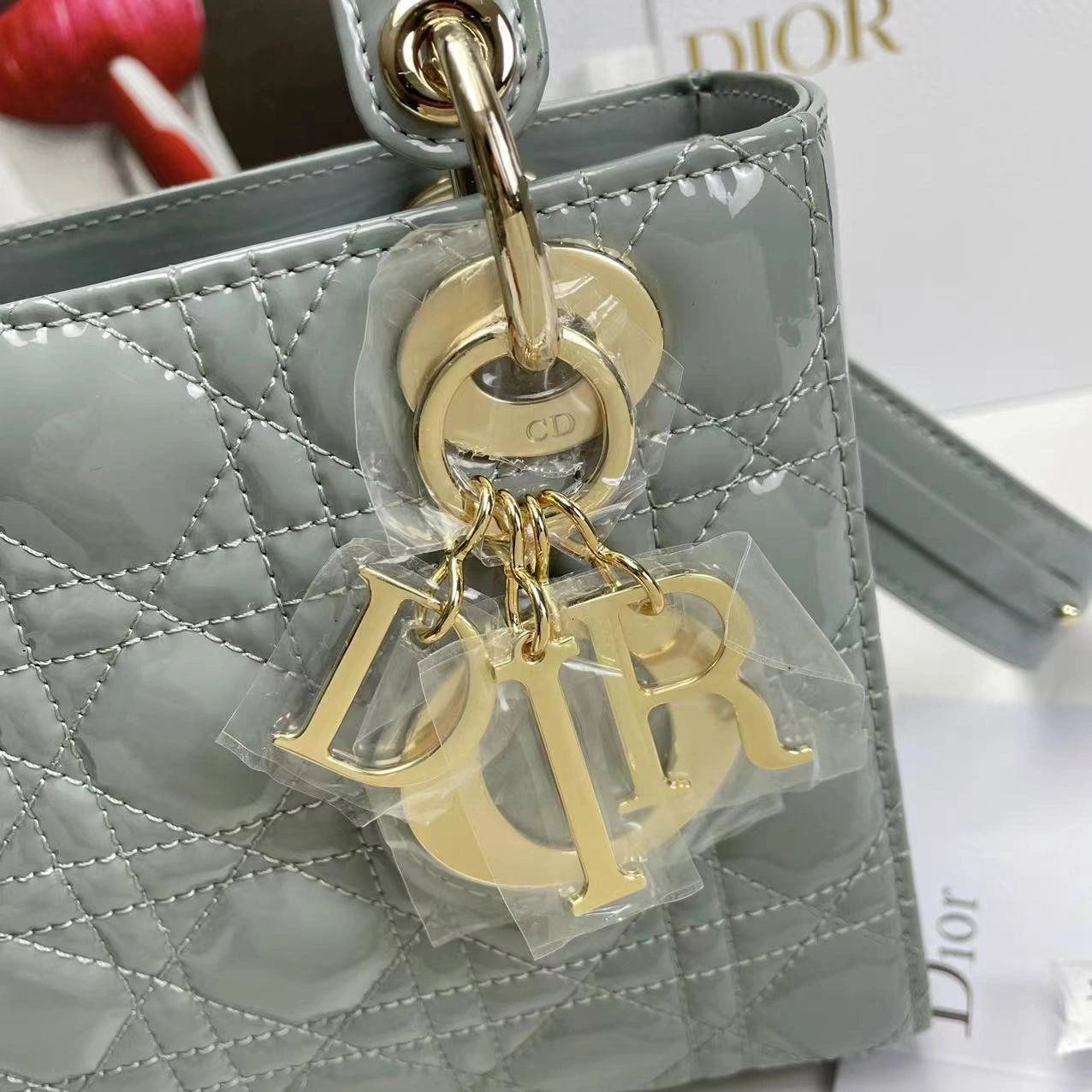 D*ior Handbag Top Quality HT 20231017-11 20x17x9 cm Sleek 7665