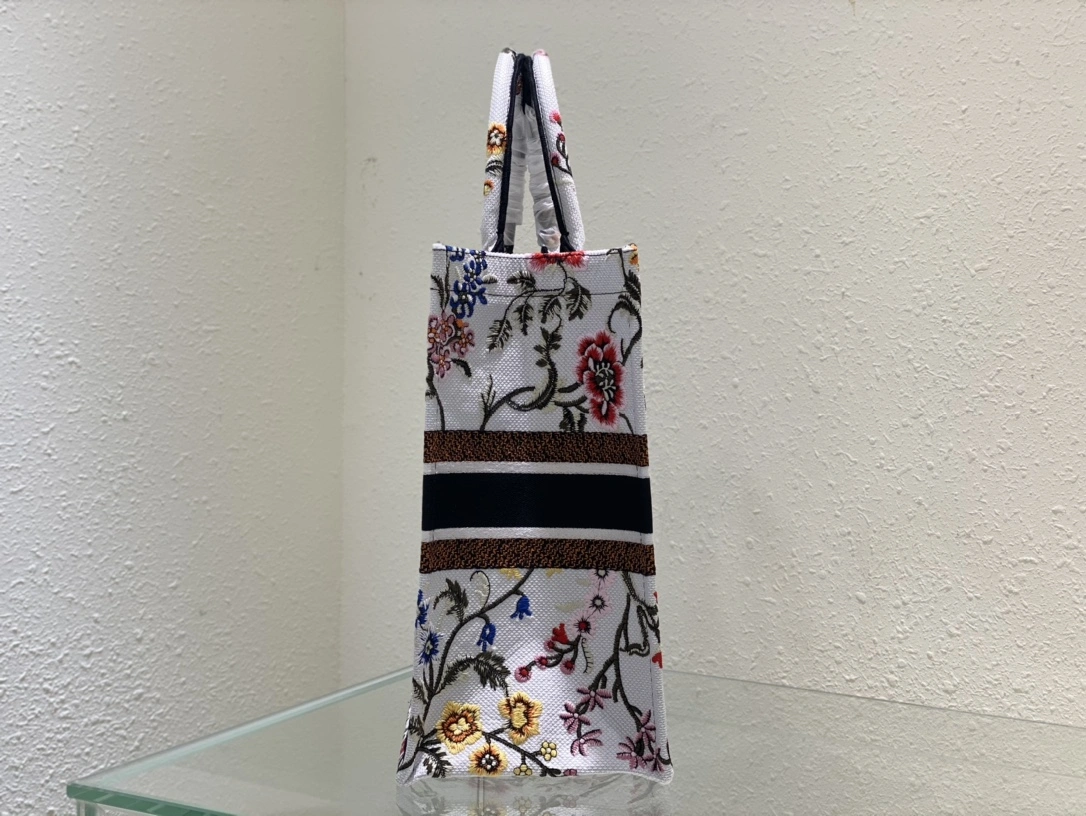 D*ior Handbag Top Quality HT 20231017-37 41.5*35 cm Efficient 7639