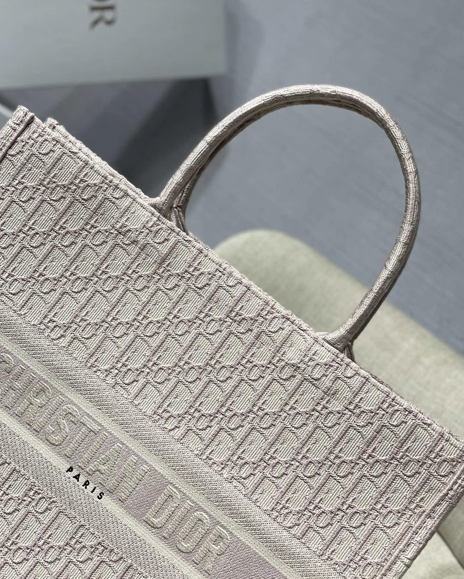 D*ior Handbag Top Quality HT 20231017-50 36.5*28*17.5 cm HighQuality 7626