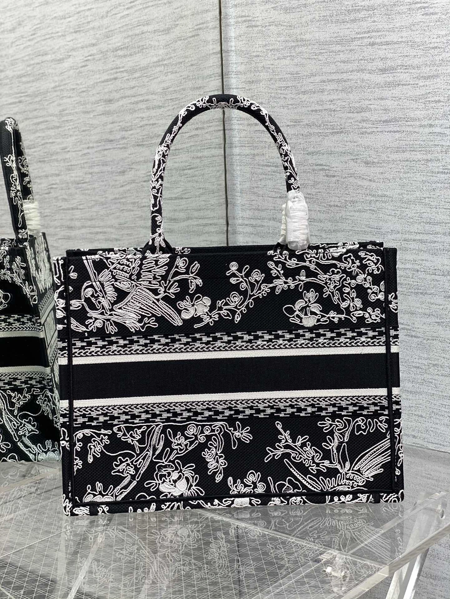 WrinkleFree D*ior Handbag Top Quality HT 20231017-68 41.5*38*18 cm 7609