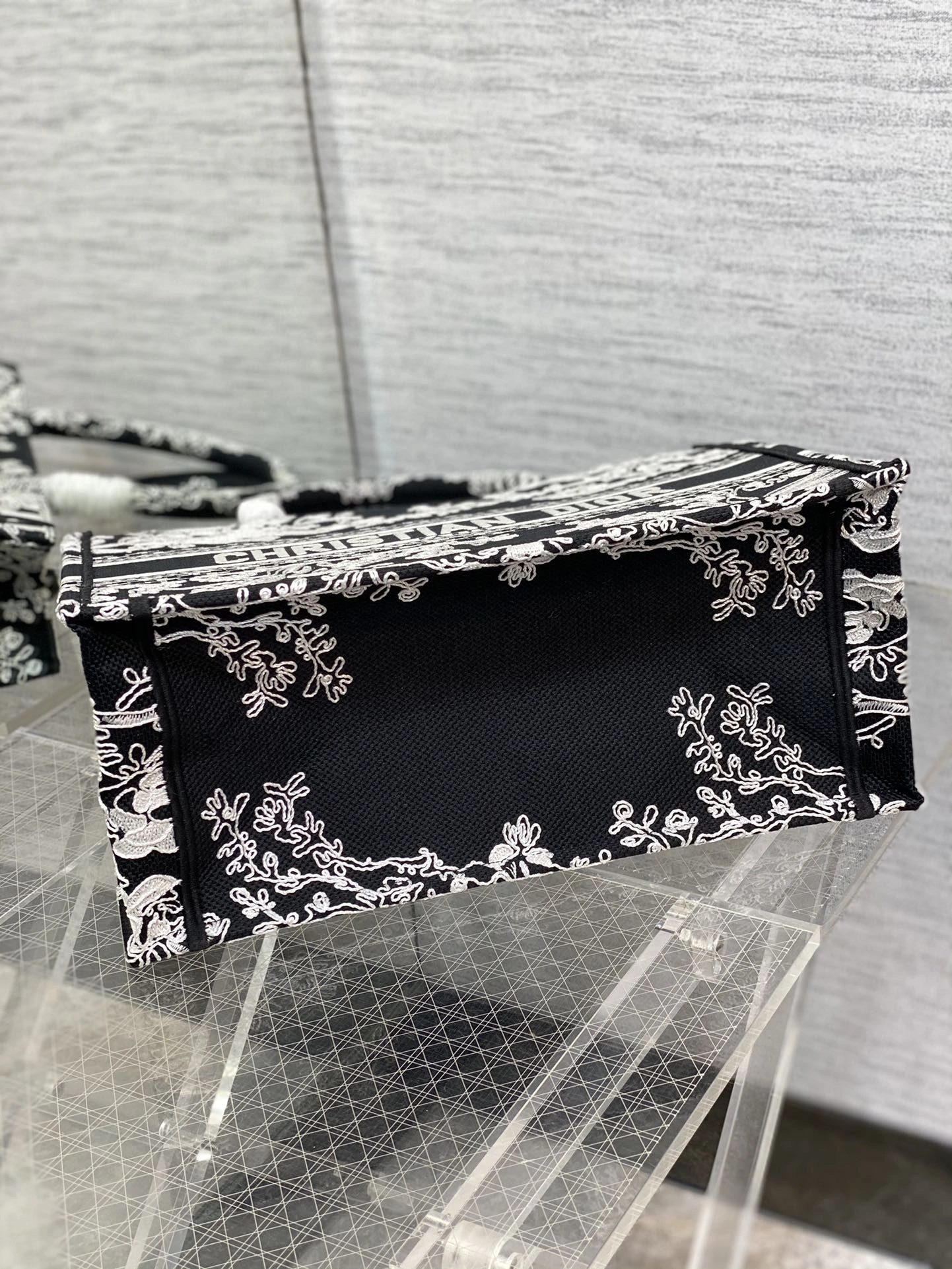 WrinkleFree D*ior Handbag Top Quality HT 20231017-68 41.5*38*18 cm 7609