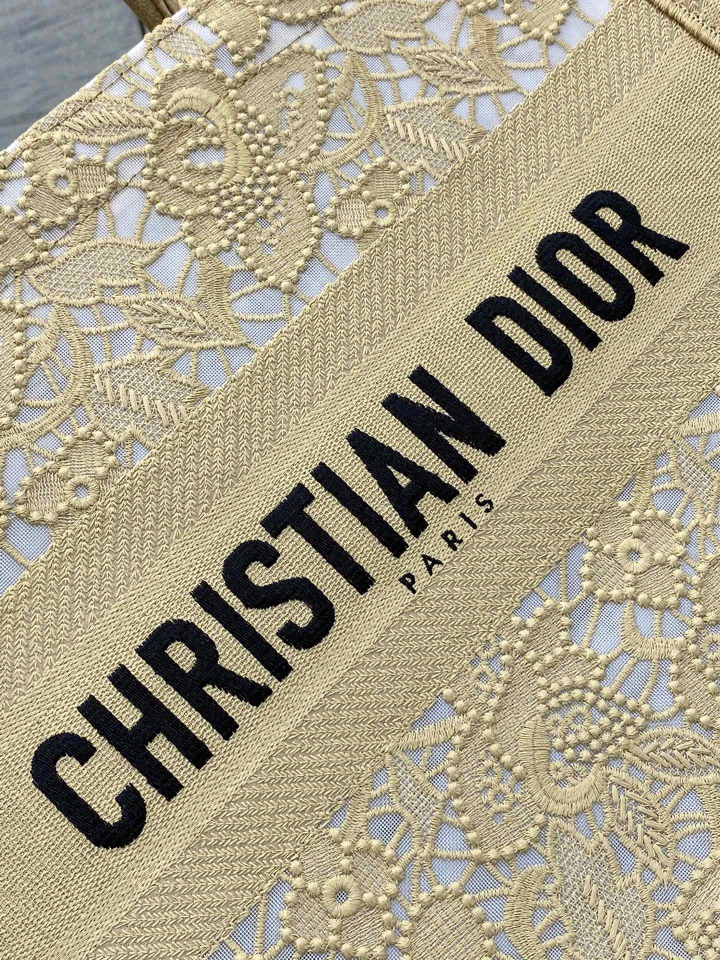 Supportive D*ior Handbag Top Quality HT 20231017-82 36*18*28cm 7593