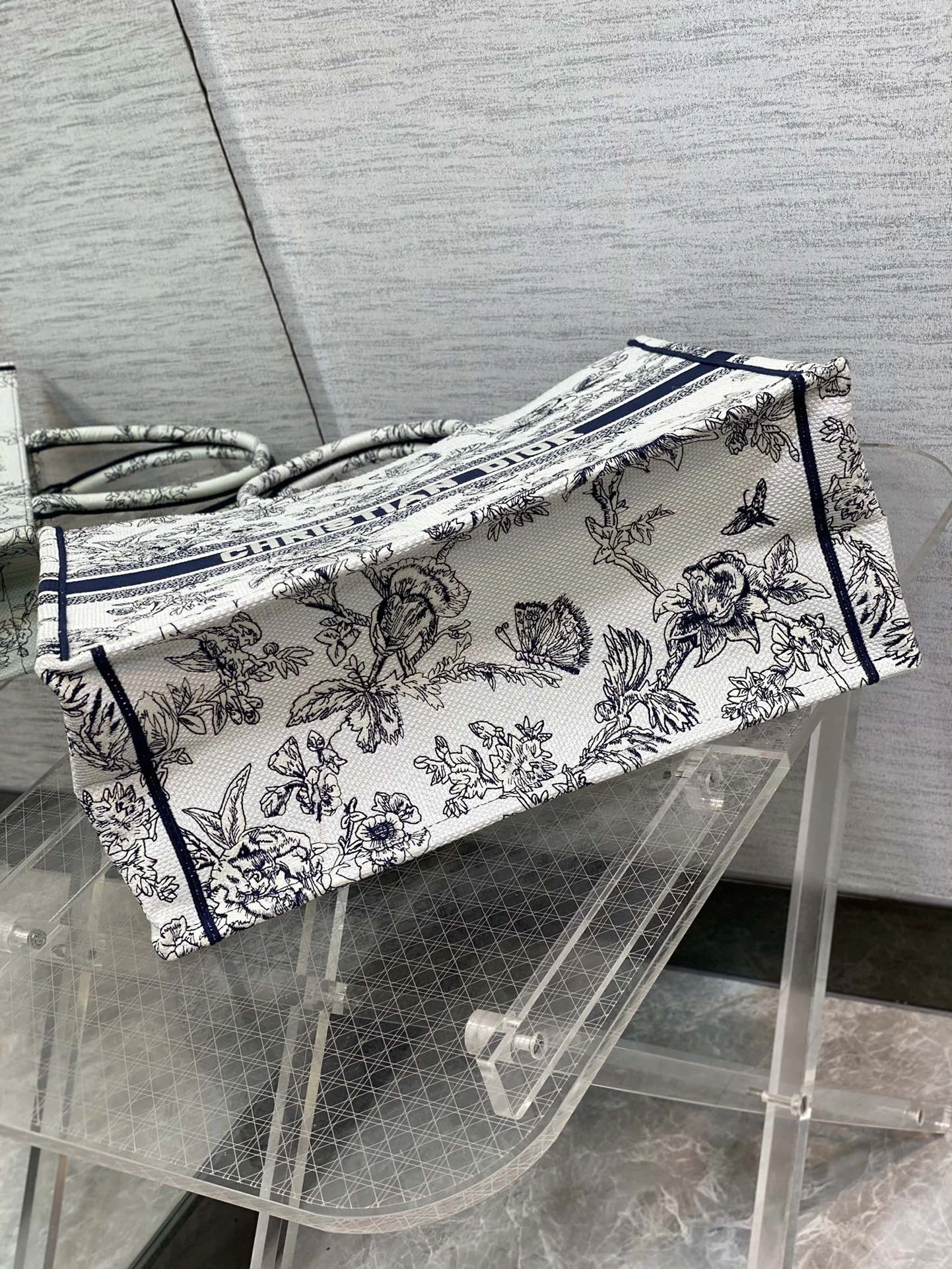 Sporty D*ior Handbag Top Quality HT 20231017-84 36*18*28cm 7592