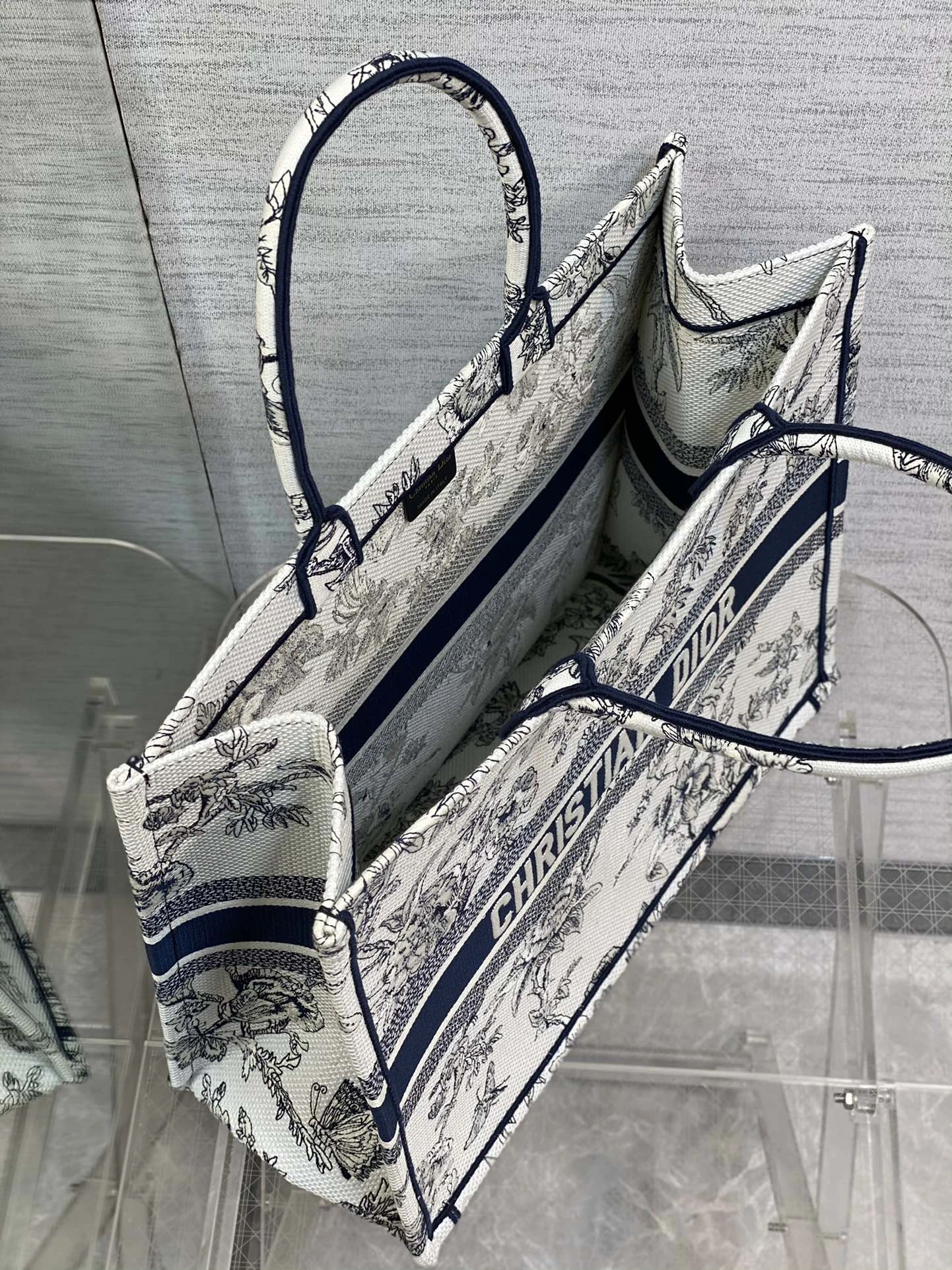 Sporty D*ior Handbag Top Quality HT 20231017-84 36*18*28cm 7592