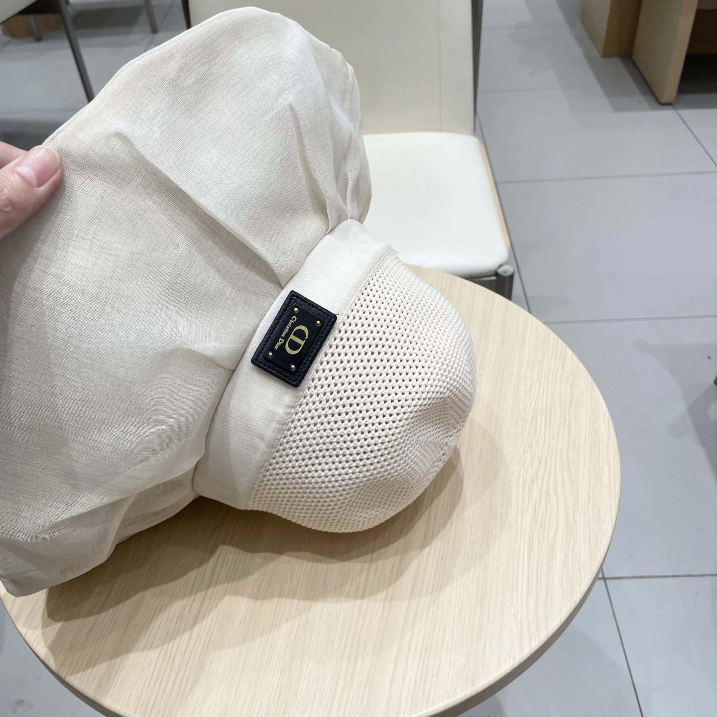 D*ior Hats Top XX250408- GoAnywhere 17539