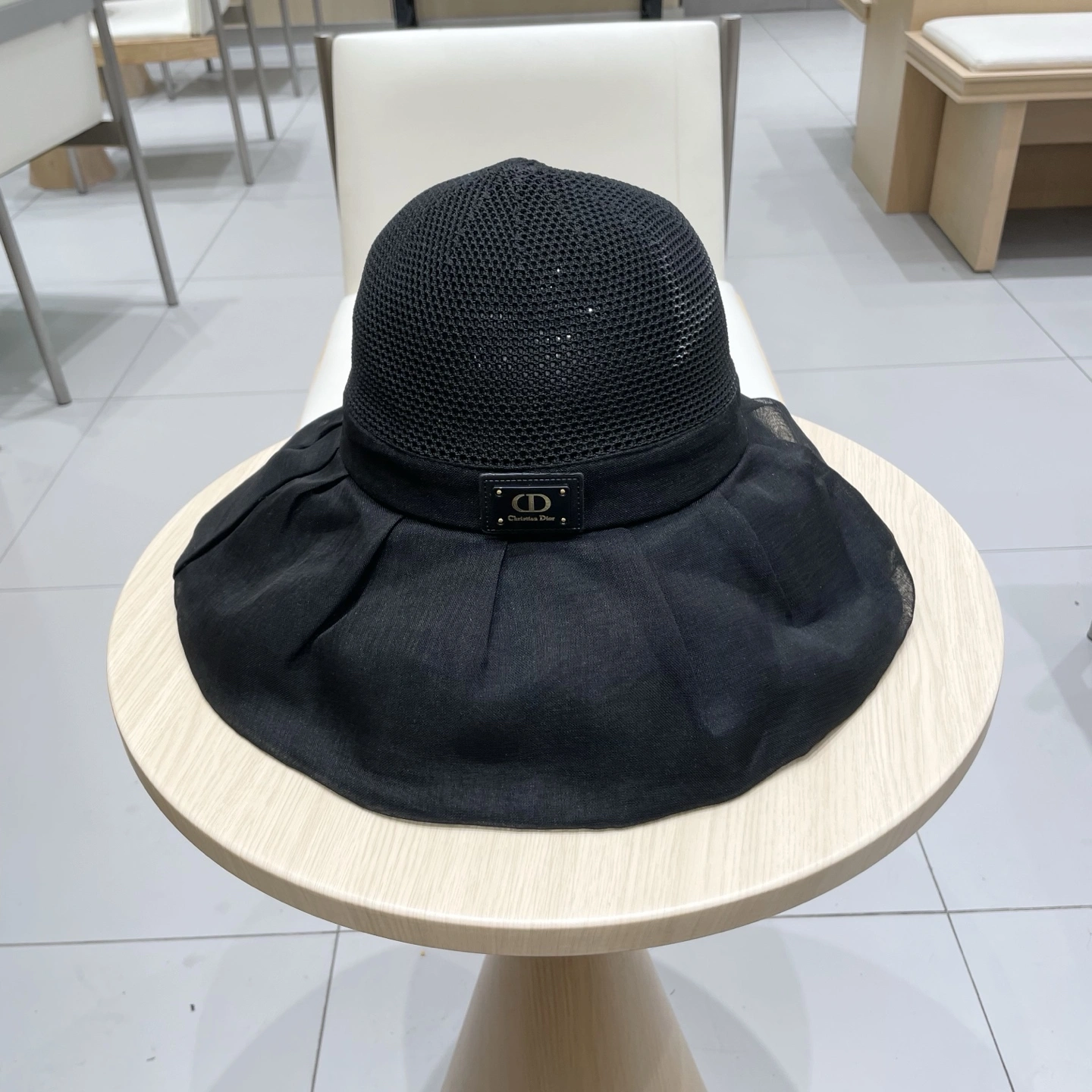 D*ior Hats Top XX250408- GoAnywhere 17539