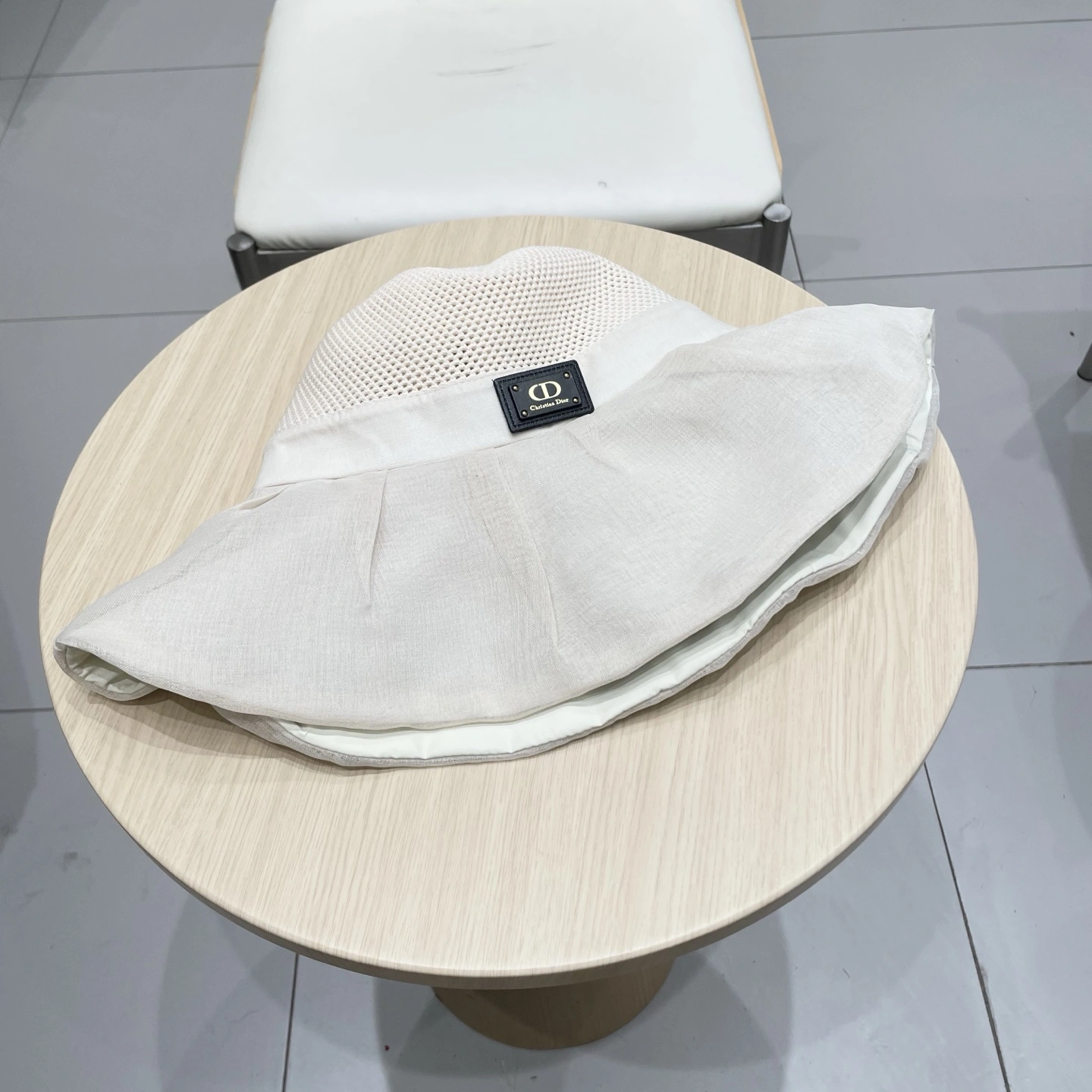 D*ior Hats Top XX250408- GoAnywhere 17539