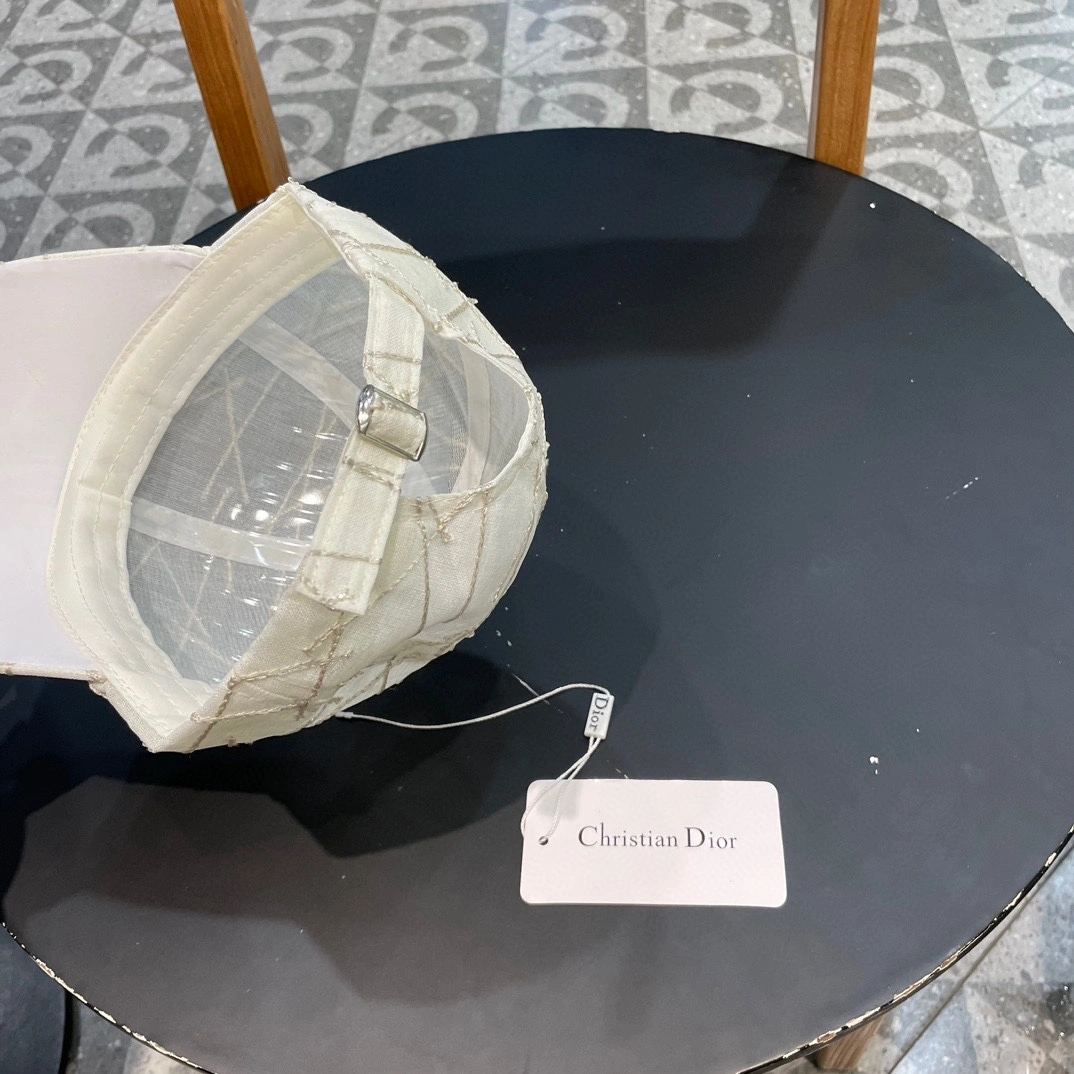 FreshLook D*ior Hats Top XX250408- 17514
