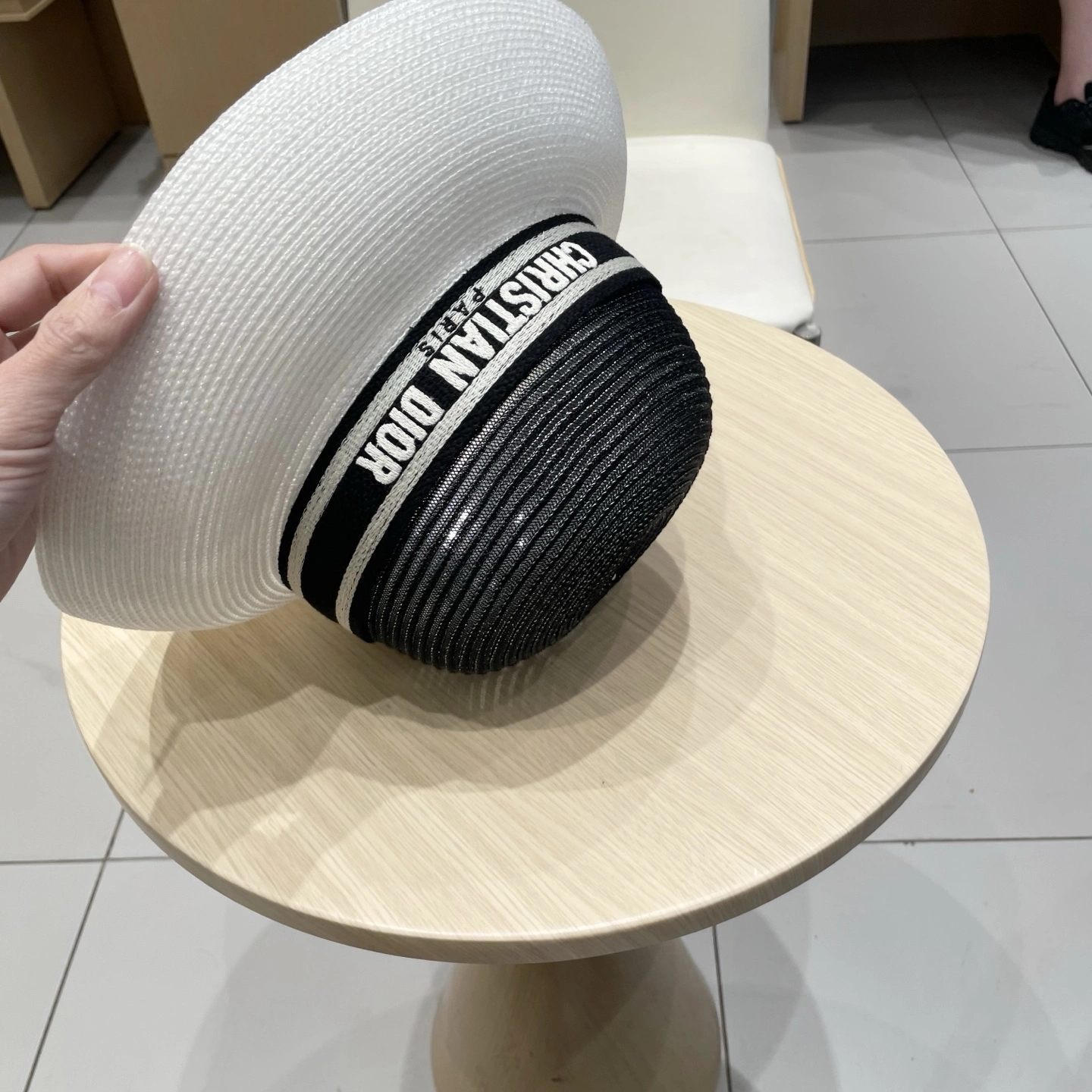 D*ior Hats Top XX250413- RelaxedFit 17289