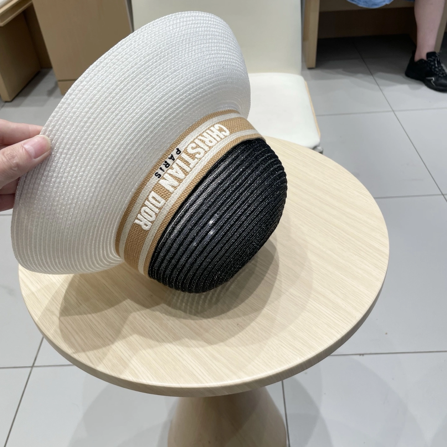 D*ior Hats Top XX250413- RelaxedFit 17289
