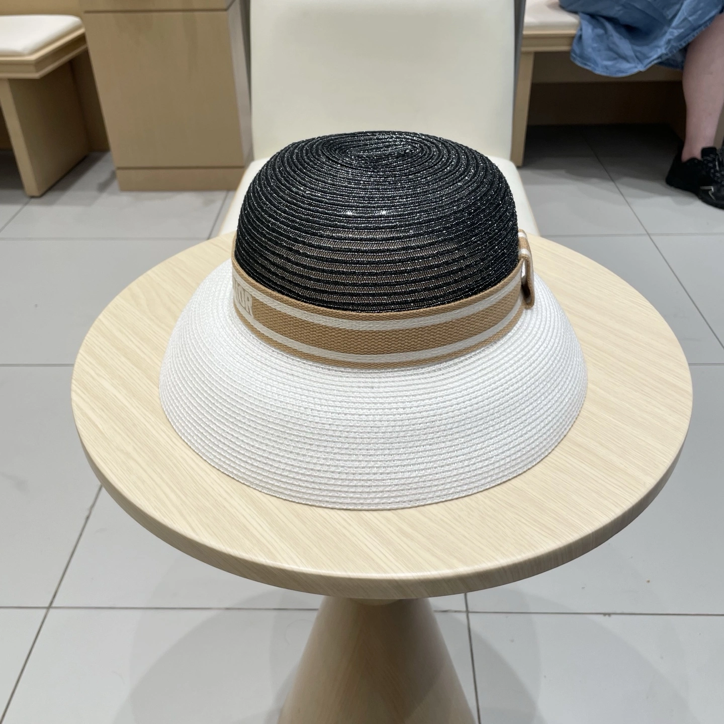 D*ior Hats Top XX250413- RelaxedFit 17289